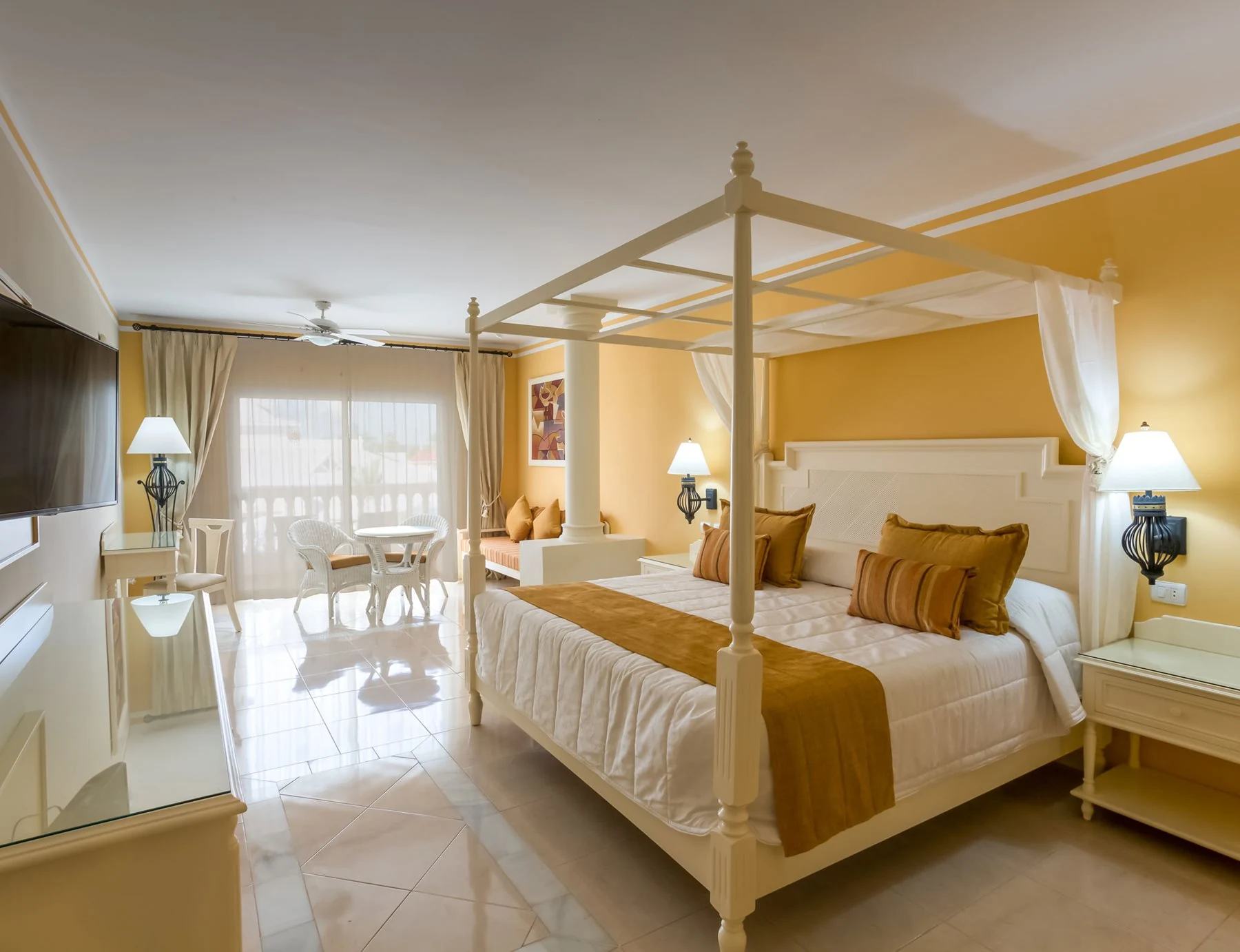 Bahia Principe Luxury Bouganville · exemple de suite junior deluxe